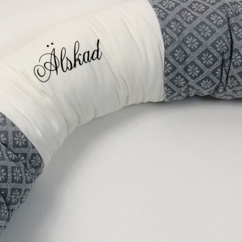 Sovorm Älskad